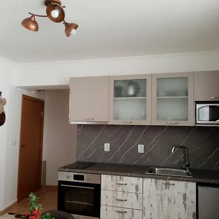 за гости 4а26 планинска магия Grand Monastery Apartment Pamporovo