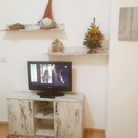 דירה за гости 4а26 планинска магия Grand Monastery פמפורובו